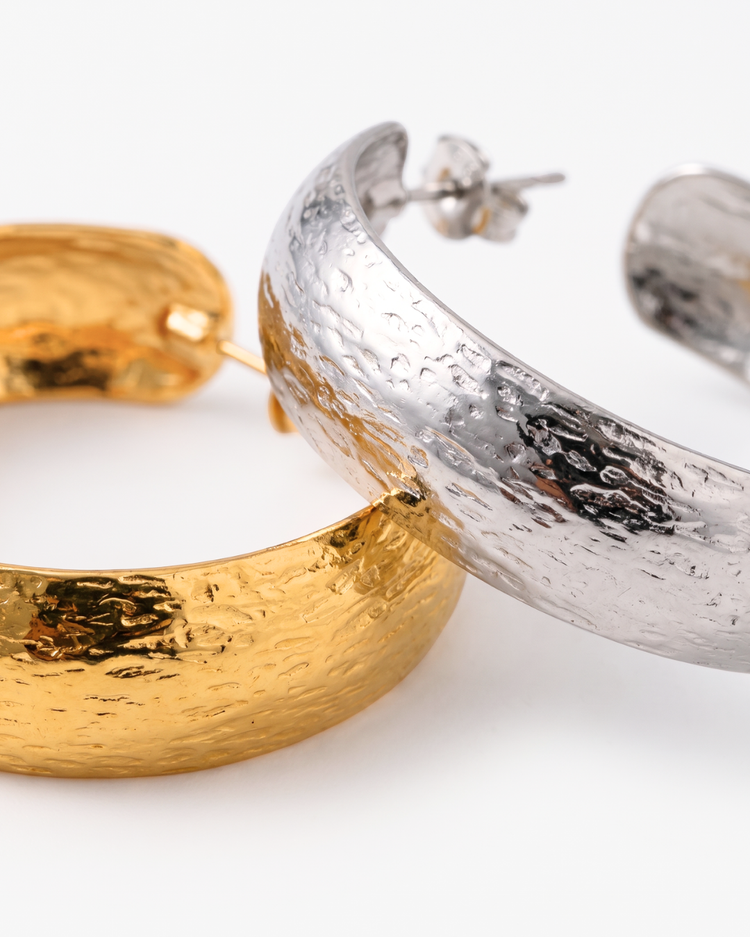 Cara - Chunky textured hoop earrings - stainless steel