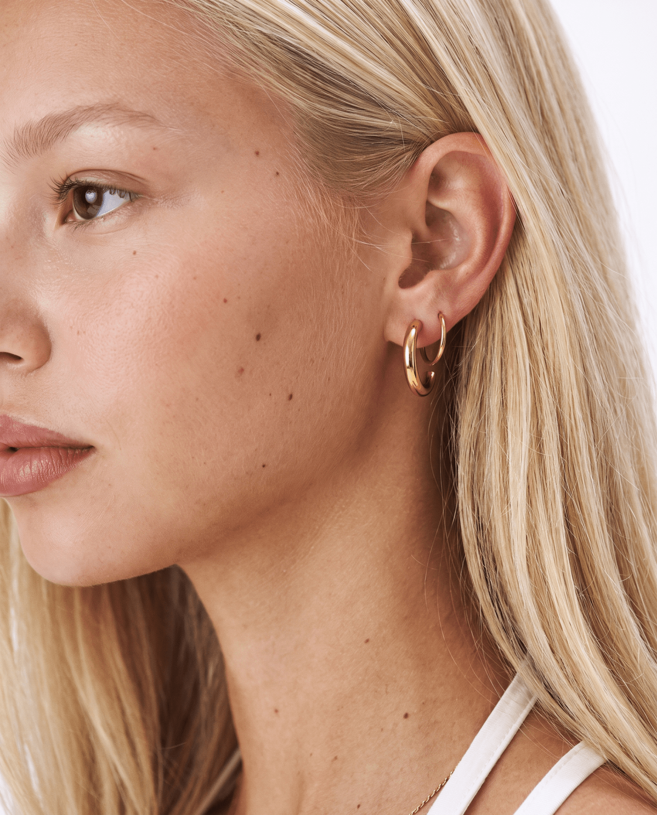 Apollo - Dainty double hoop earrings - Stainless steel - Opulaire - WATERPROOF jewelry - 