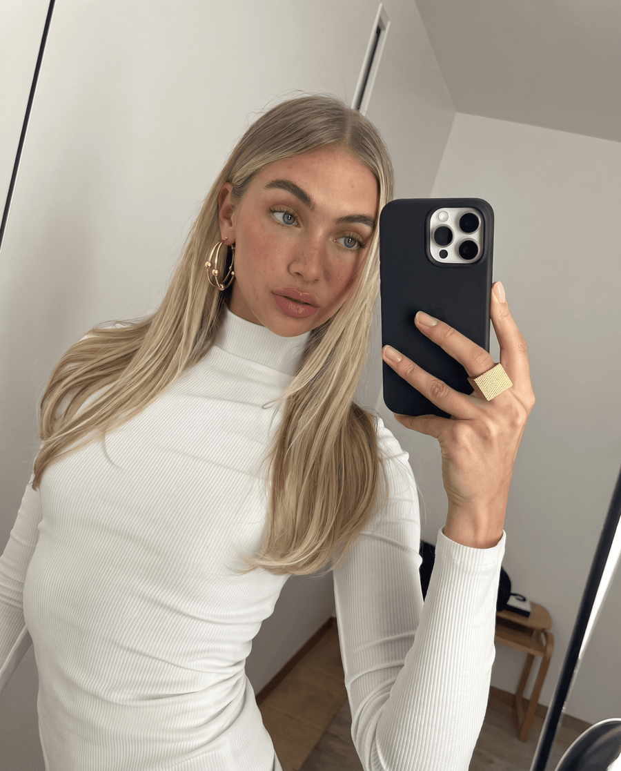 Bree hoop earrings