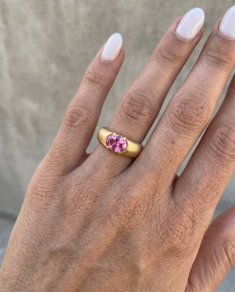 Ad Ring