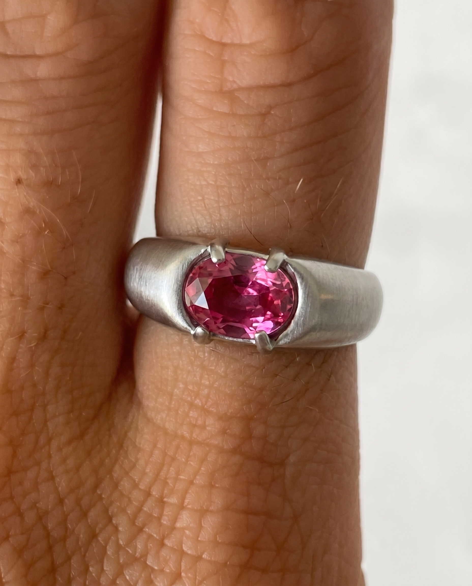 Ad Ring