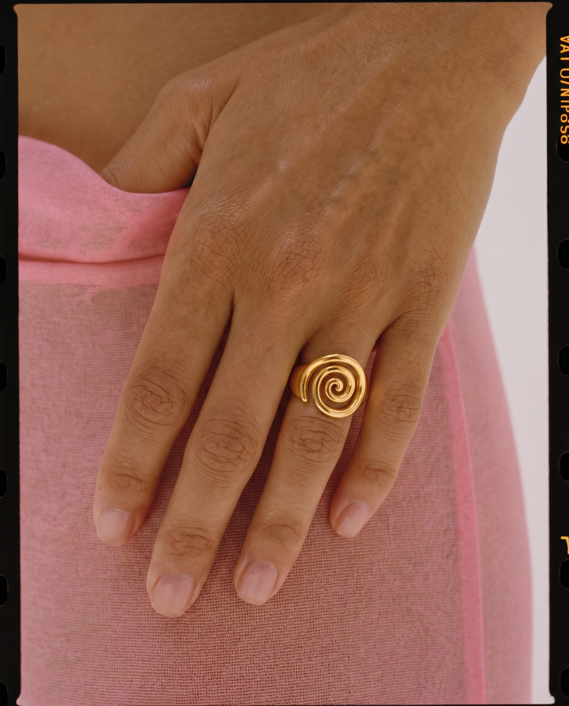 Liah ring