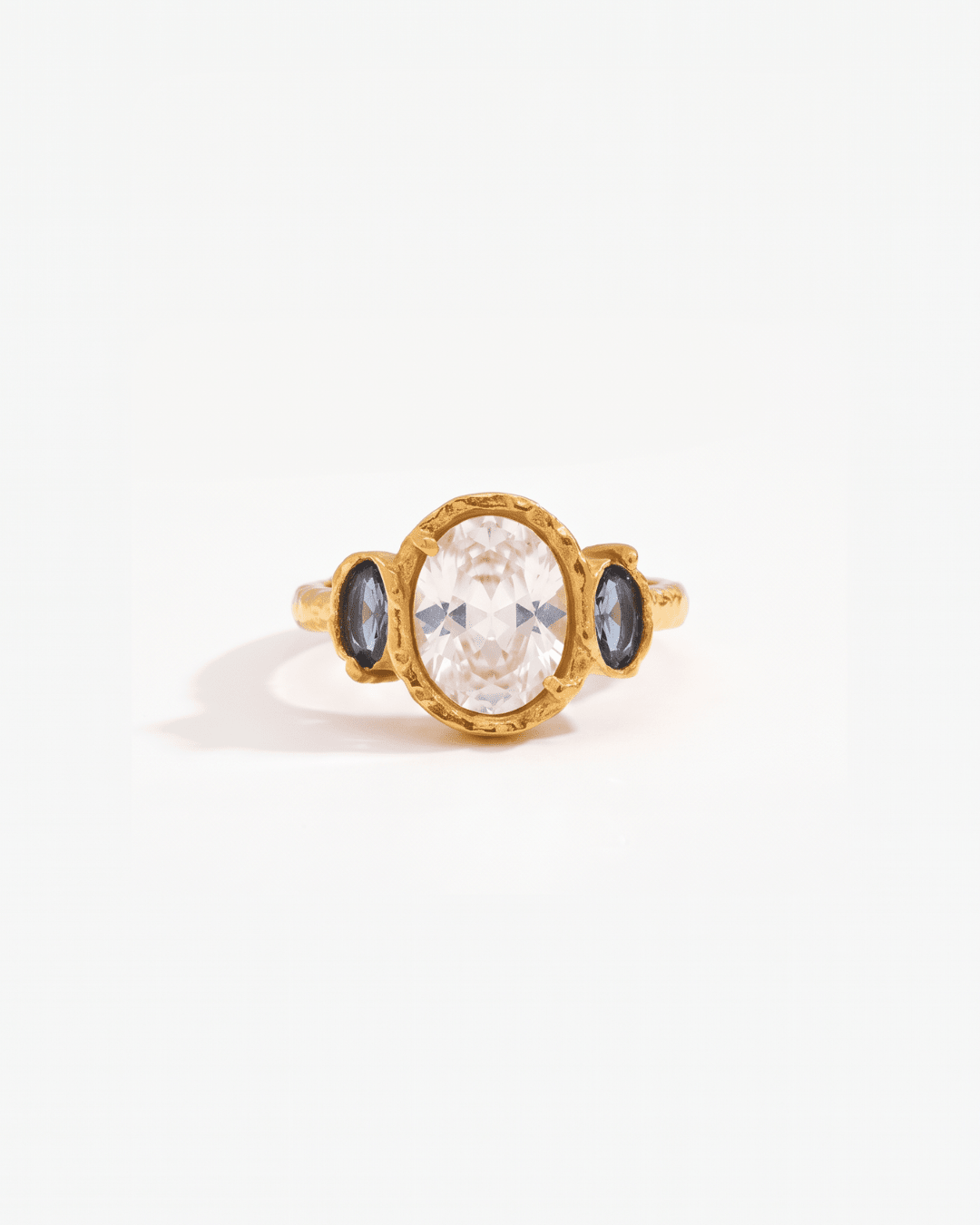 Lina - Three stone ring - Stainless steel - Opulaire - WATERPROOF jewelry - EU 54 -