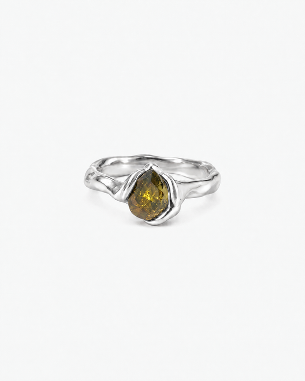 Nola bague