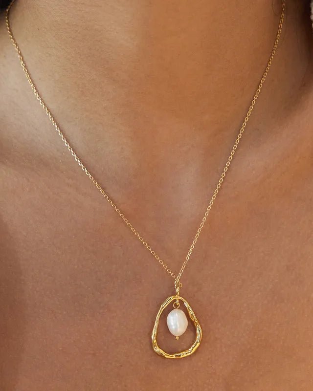 Nolita necklace