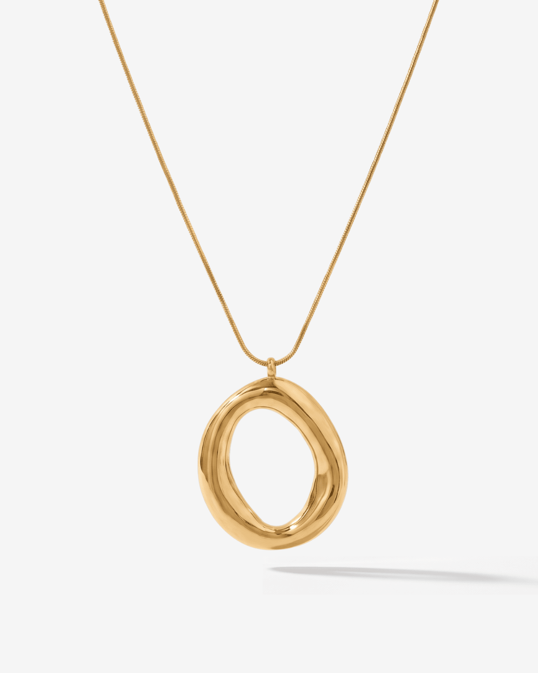 Olivia - Open circle pendant necklace - Stainless steel - Opulaire - WATERPROOF jewelry - 